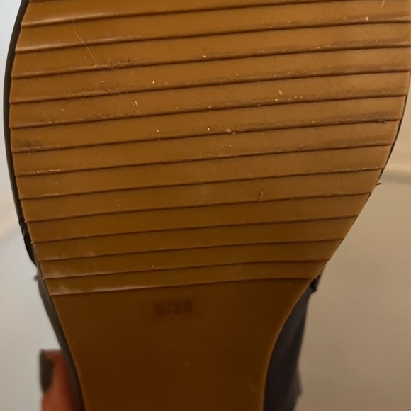 Booties - Picture 4 of 4